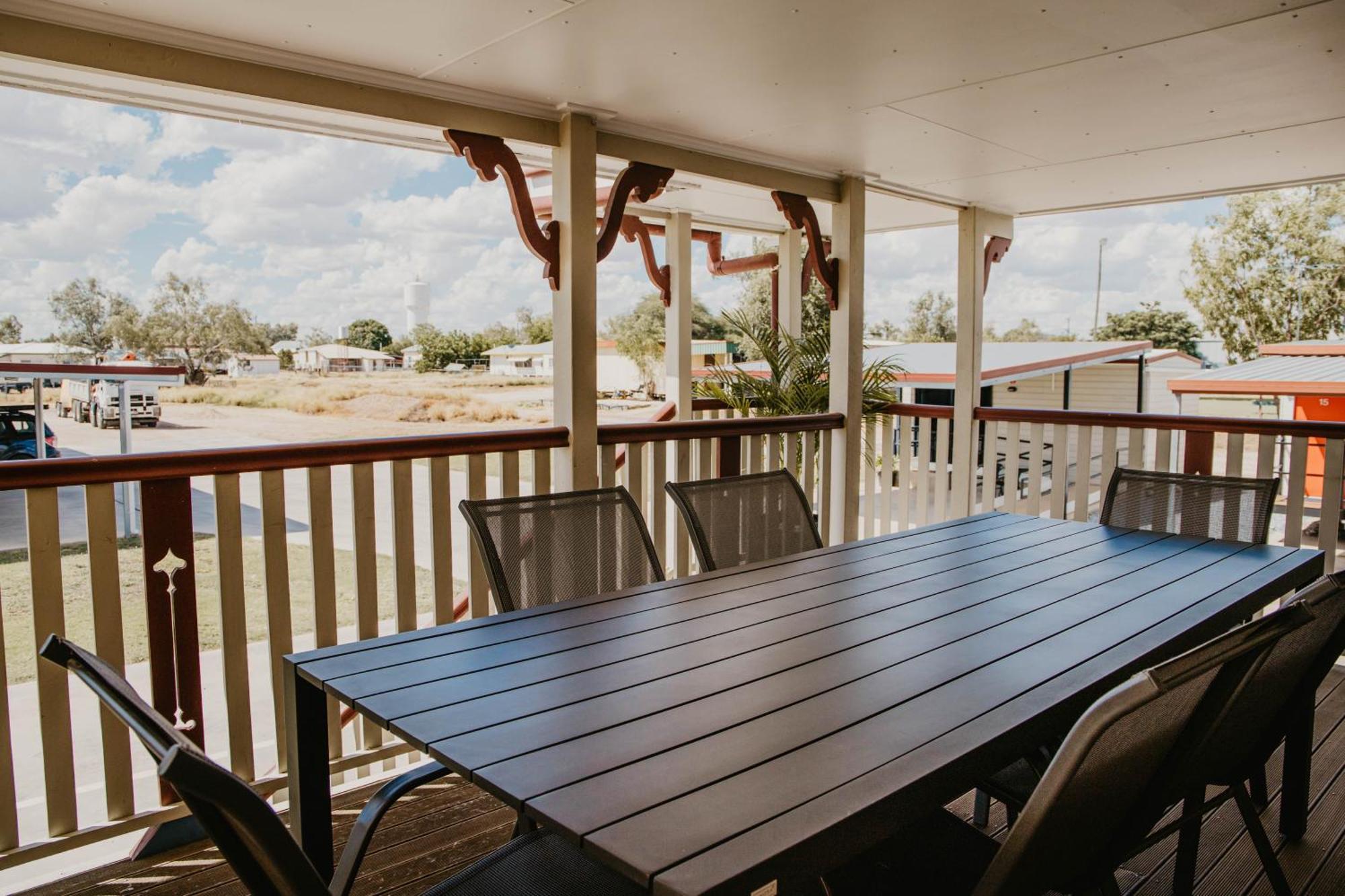 Winton Outback Motel Buitenkant foto